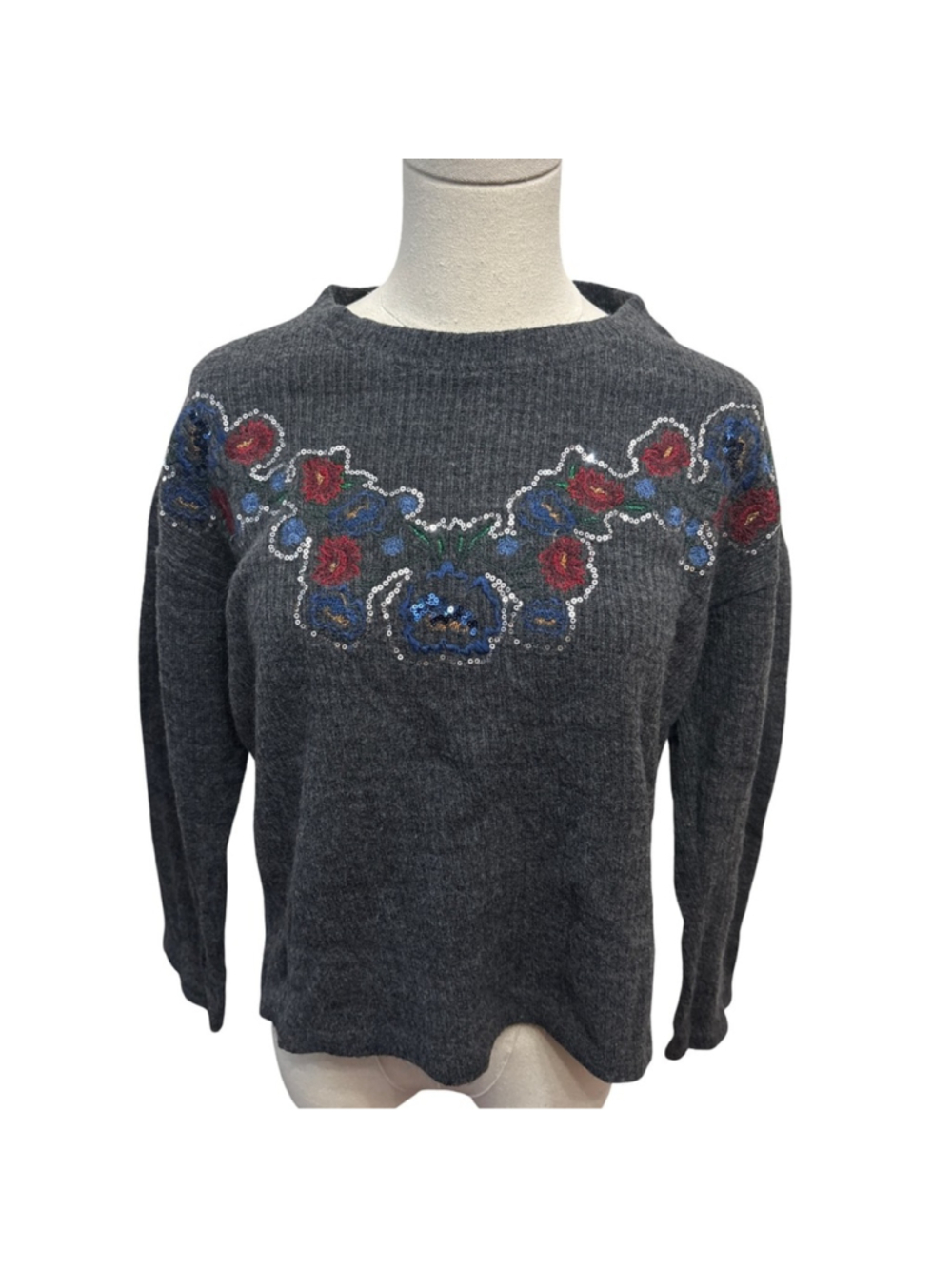 Zara Floral Embroidered Gray Sweater - size M - Picture 1 of 3